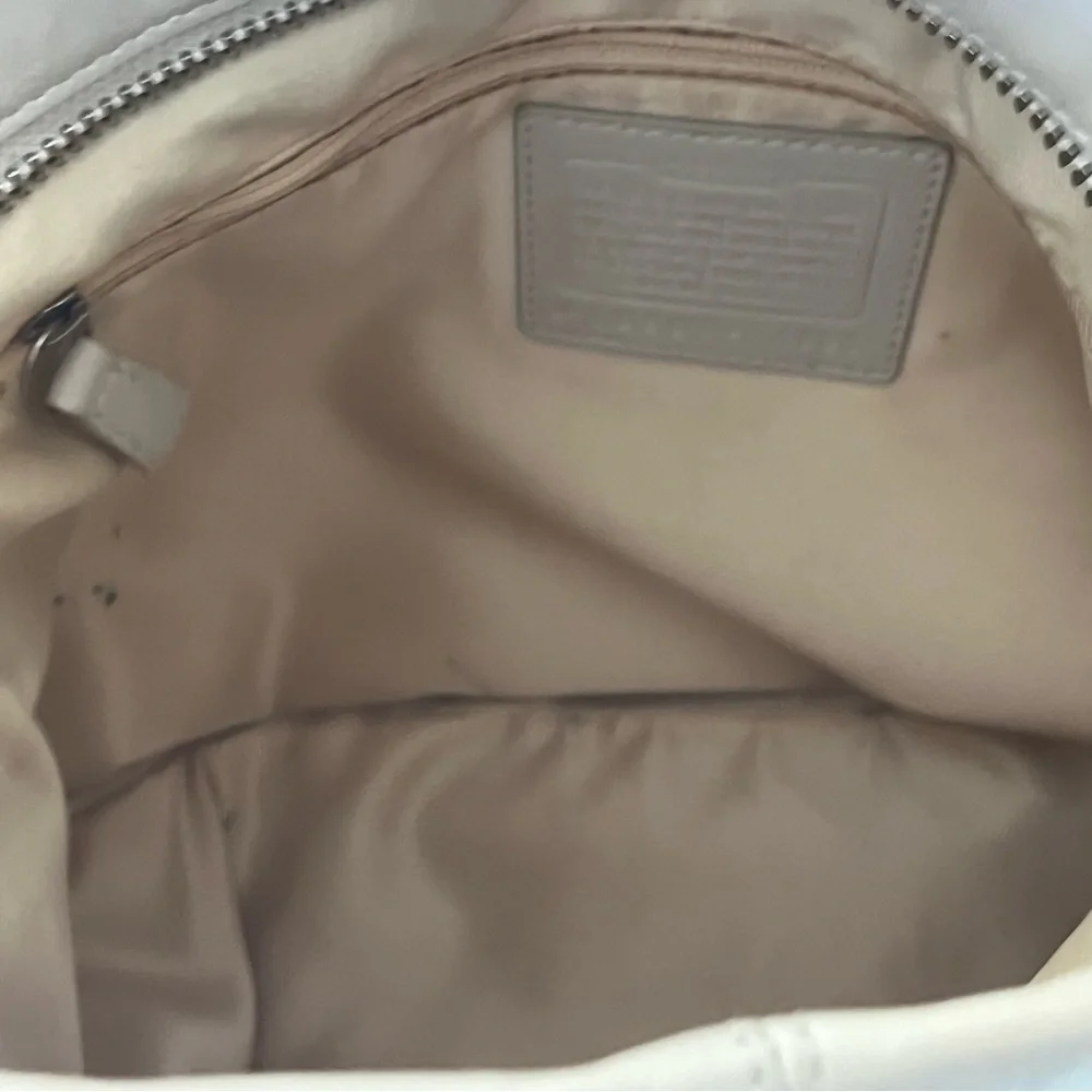Coach 1941 Ivory Soft Leather Snakeskin Detail Silver Hardware zip top Hobo Bag